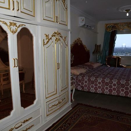 Maadi, Direct Nile River View From All Rooms Kairó Kültér fotó