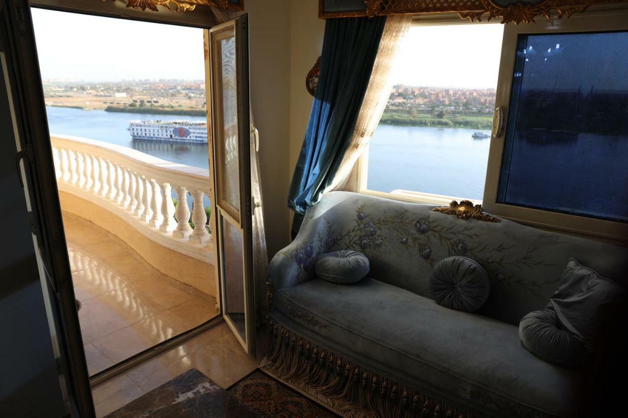 Maadi, Direct Nile River View From All Rooms Kairó Kültér fotó