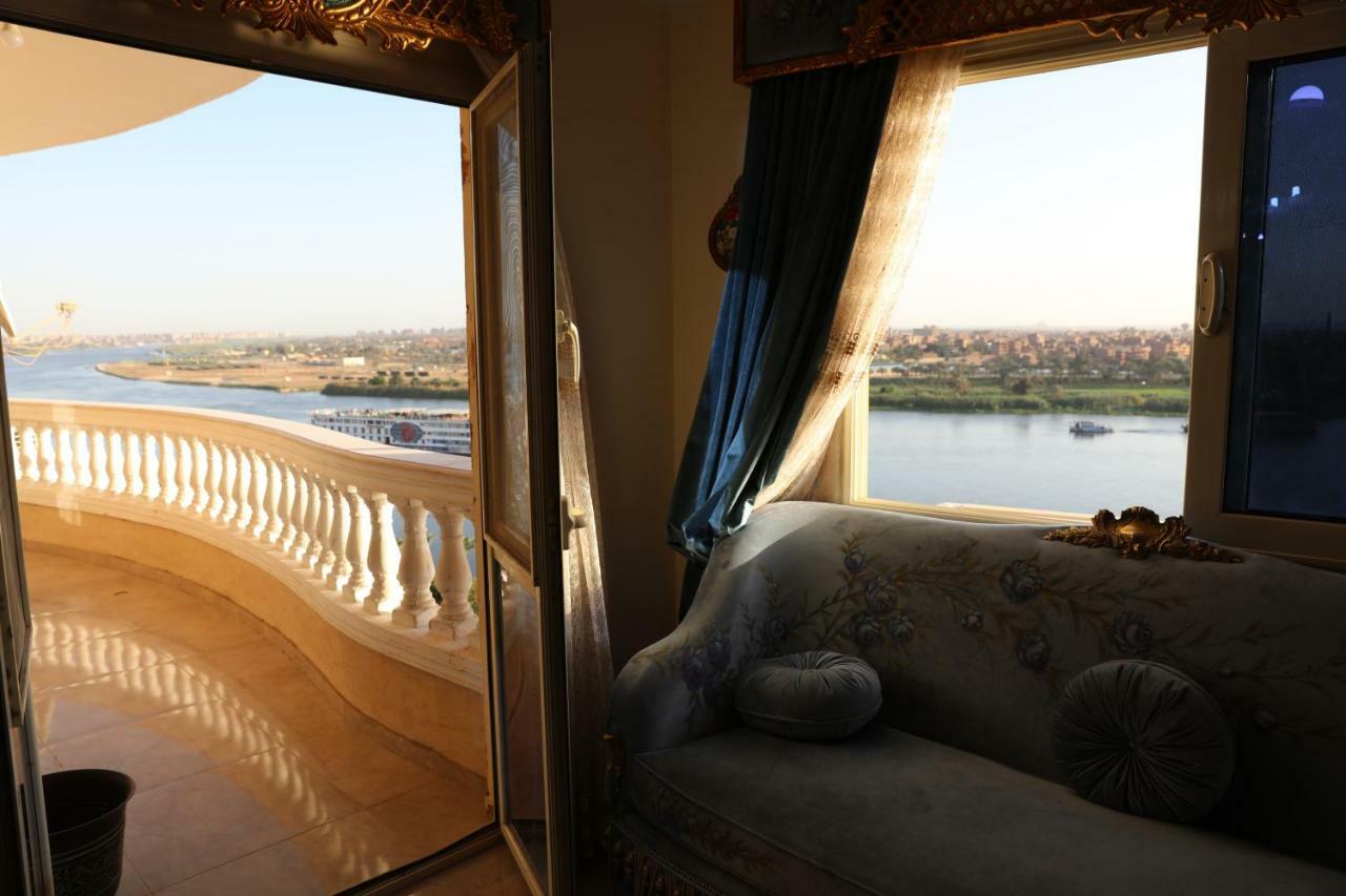 Maadi, Direct Nile River View From All Rooms Kairó Kültér fotó