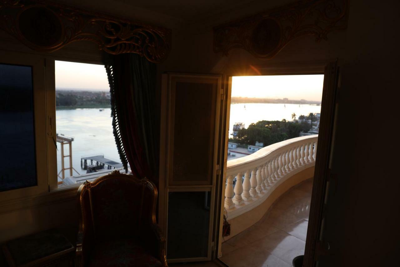 Maadi, Direct Nile River View From All Rooms Kairó Kültér fotó