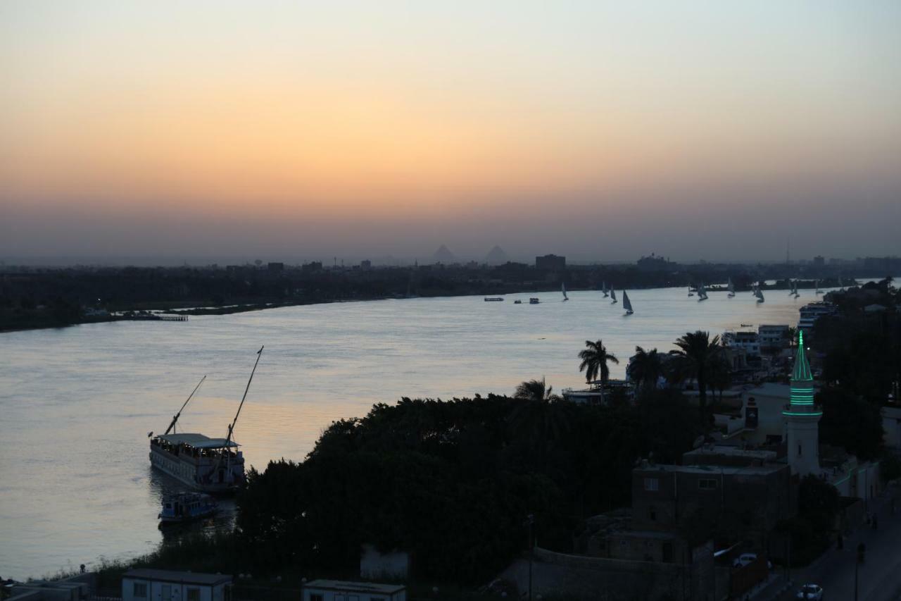 Maadi, Direct Nile River View From All Rooms Kairó Kültér fotó